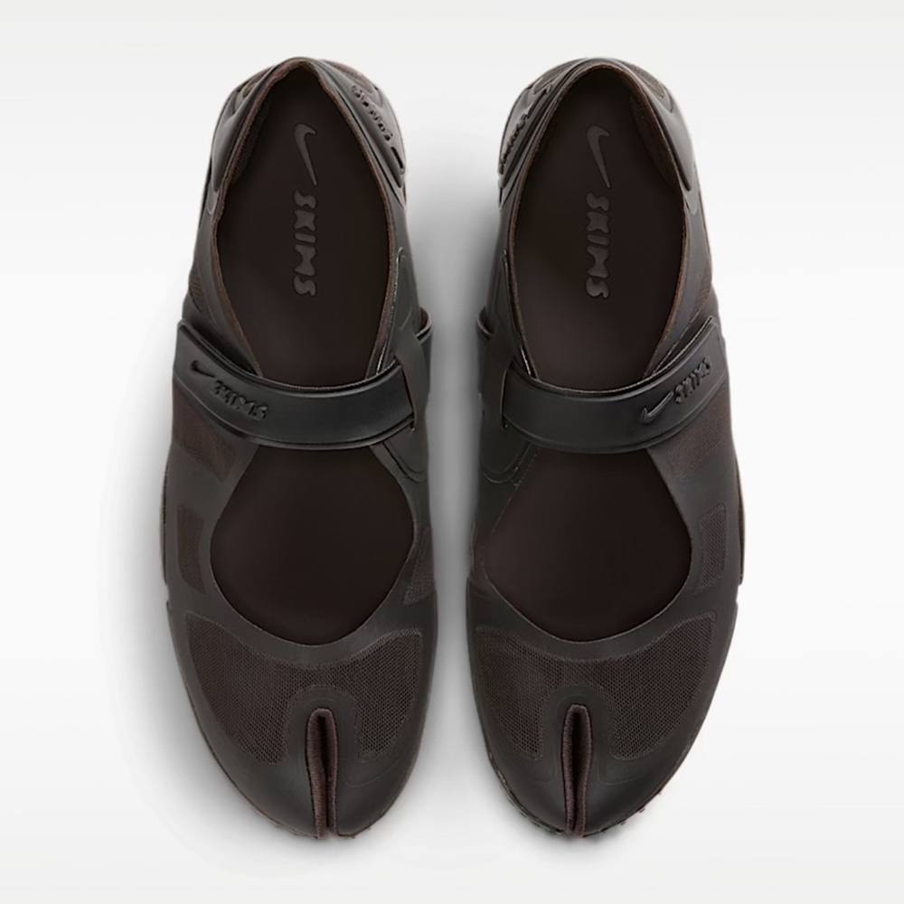 NWT NikeSlims Rift Mesh W 9.5/M 8 Velvet Brown/Dark Charcoal/Baroque Brown